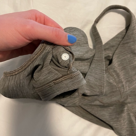 Size 6 Lululemon Align Tank NWOT - Picture 3 of 4